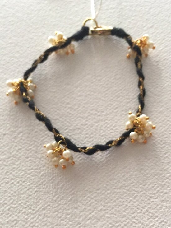Petite Black Bracelet with Pearls. Boho style. NEW - Picture 3 of 4